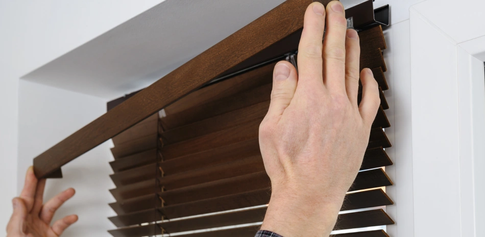 Blind Repairs Near Me Options Explained